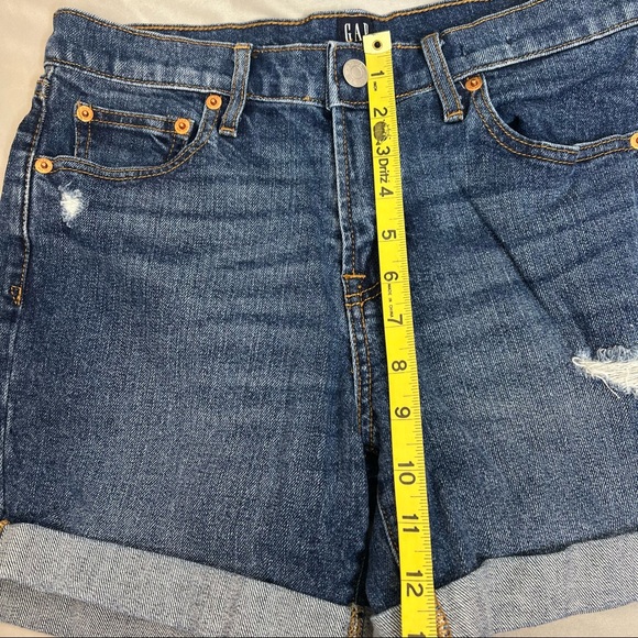 Gap Sexy Boyfriend Denim Distressed Shorts 5” Size 27 - Picture 4 of 9